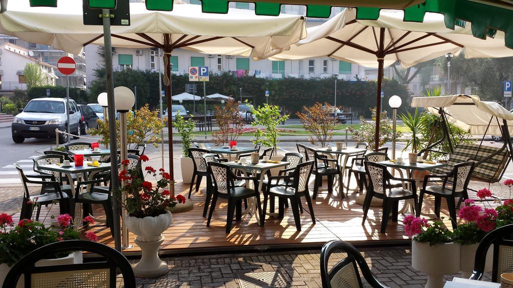 Hotel Trifoglio Lido di Jesolo Ngoại thất bức ảnh